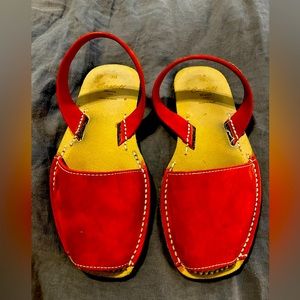 Castell Avarcas sandals in red leather size Euro 39, US 8